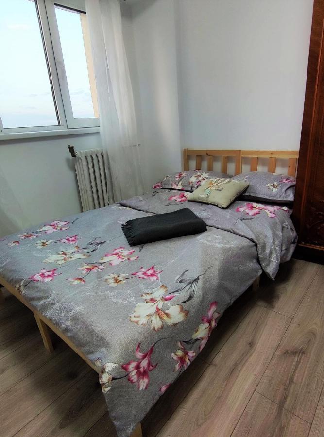 Lake And Park View Guest house